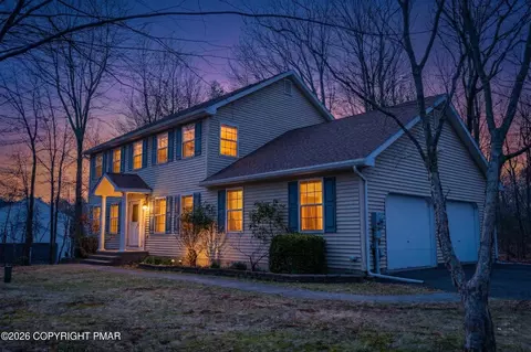 236 Longwoods Dr, Saylorsburg, PA 18353