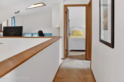 Entry Way - 211 Falls Cir, Bushkill, PA 18324 photo 2 of 3