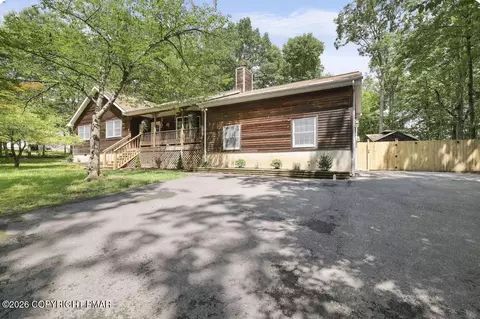 209 Dry Pond Dr, East Stroudsburg, PA 18302