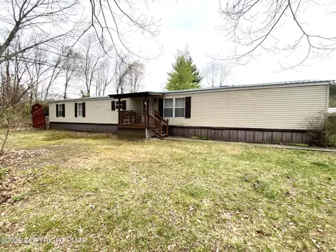 538 Creek Ct, Stroudsburg, PA 18360
