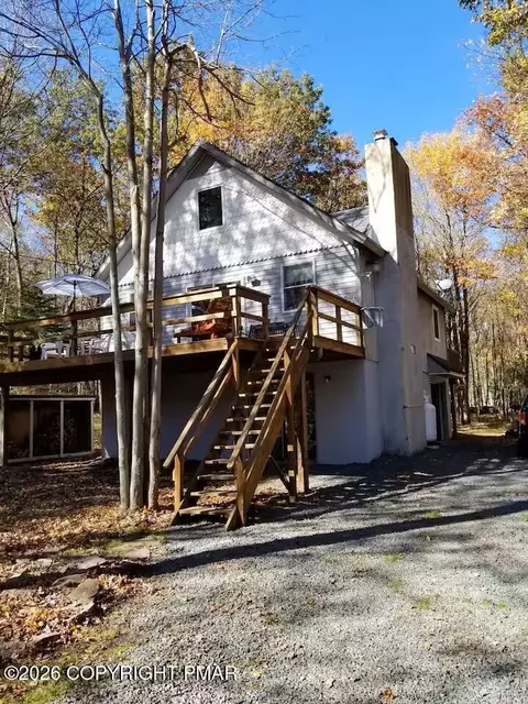 125 Birch Dr, Blakeslee, PA 18610