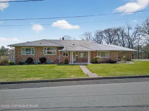 287 N 11th St, Bangor, PA 18013