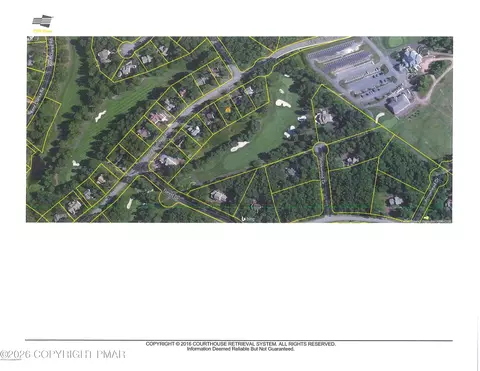 100 Wolf Hollow Rd, Lake Harmony, PA 18624