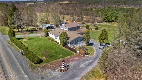 530 W Sunset Rd, Lehighton, PA 18235