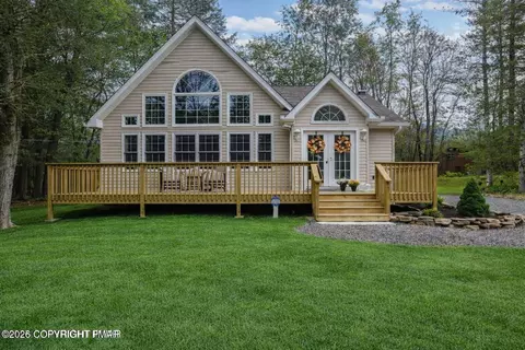 37 Tamarack Trl, Albrightsville, PA 18210