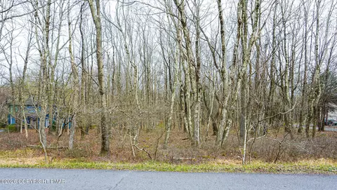 Mountain View Drive, Jim Thorpe, PA 18229