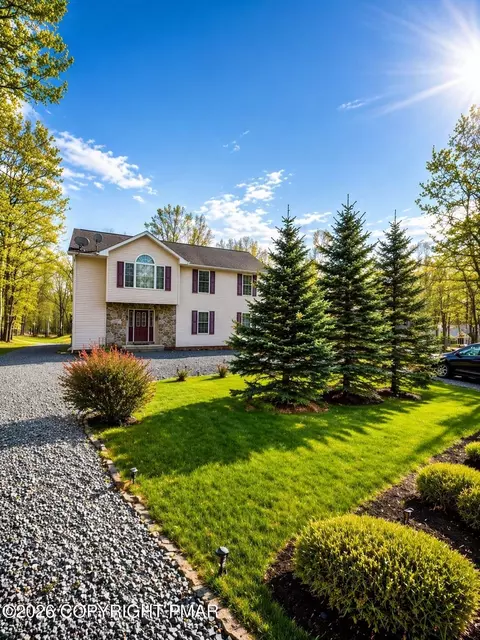 146 Hunter Ln, Albrightsville, PA 18210