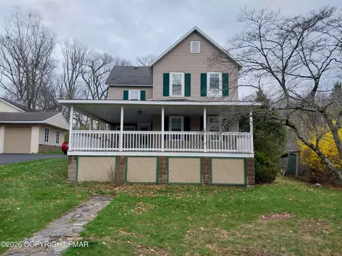 1167 Route 390, Cresco, PA 18326