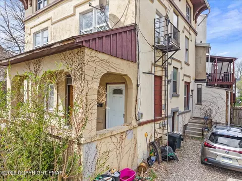 135 W River St, Wilkes Barre, PA 18702