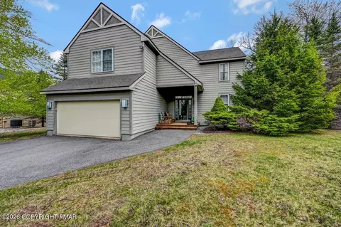 151 Skytop Rd, Pocono Pines, PA 18350