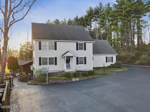 457 Hickory Valley Rd, Stroudsburg, PA 18360