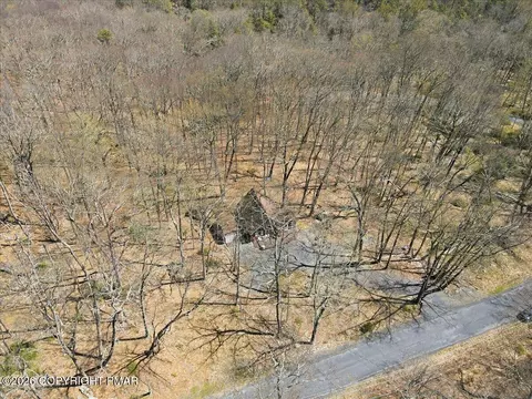 View/Area - 2149 Sparrow Rd, Bushkill, PA 18324 photo 1 of 1