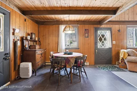 Dining - 2149 Sparrow Rd, Bushkill, PA 18324 photo 1 of 1