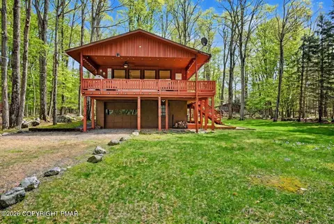 22 Sunset Dr, Clifton Township, PA 18424