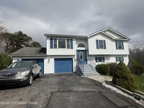 1566 Clover Rd, Long Pond, PA 18334