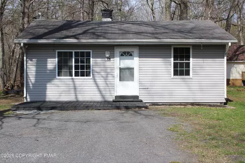770 Rosewood Rd, East Stroudsburg, PA 18302