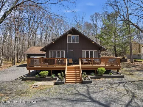 240 Keats Ln, Albrightsville, PA 18210