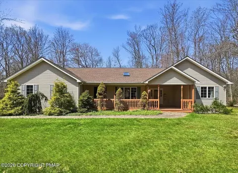 1192 Blackberry Rd, Pocono Lake, PA 18347