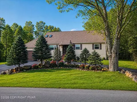 2803 Oak View Ln 30 Ln, Tobyhanna, PA 18466