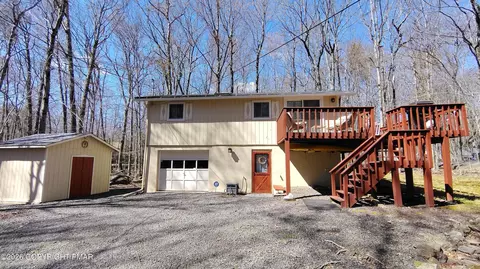 249 Selig Rd, Pocono Lake, PA 18347