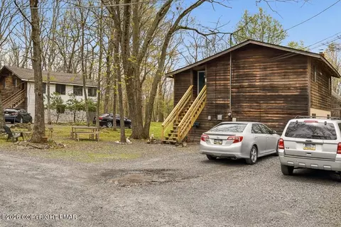 2445 Dornick Rd, East Stroudsburg, PA 18302