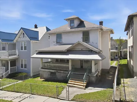 Exterior - 539 Harrison Ave, Scranton, PA 18510 photo 3 of 32