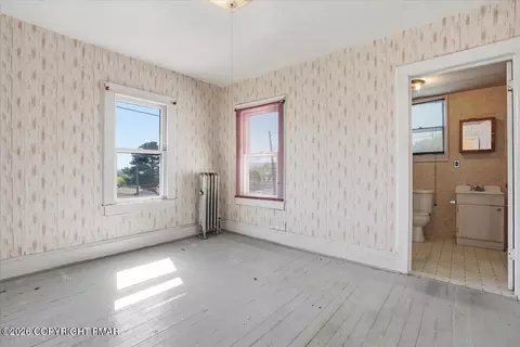 Bedroom - 539 Harrison Ave, Scranton, PA 18510 photo 14 of 15