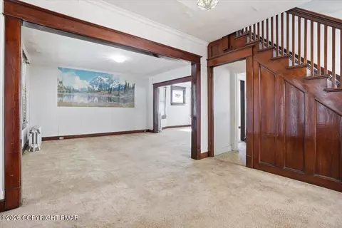 Living - 539 Harrison Ave, Scranton, PA 18510 photo 1 of 16