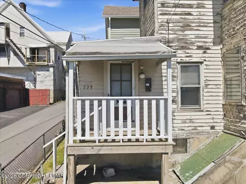 Exterior - 539 Harrison Ave, Scranton, PA 18510 photo 20 of 32
