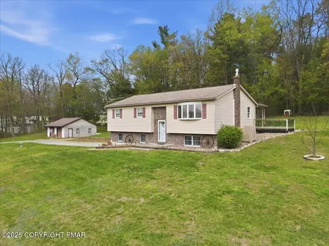 544 Fritz Dr, Lehighton, PA 18235