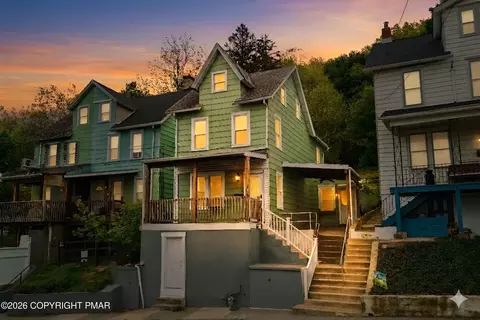 949 Wyandotte St, Bethlehem, PA 18015