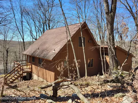 Exterior - 1006 Hampstead Rd, Bushkill, PA 18324 photo 9 of 28