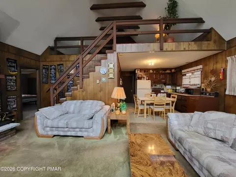 Other - 1006 Hampstead Rd, Bushkill, PA 18324 photo 2 of 16