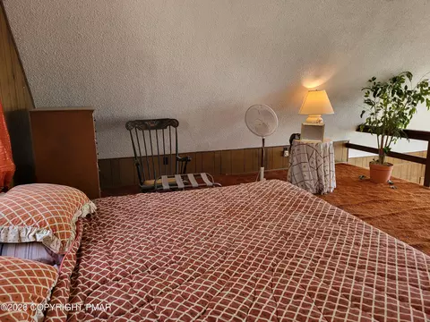 Bedroom - 1006 Hampstead Rd, Bushkill, PA 18324 photo 6 of 10
