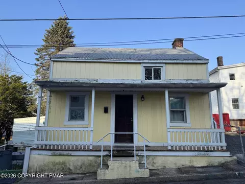 17 Holland St, Nesquehoning, PA 18240