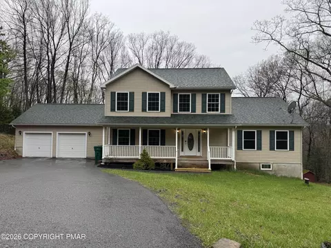 5206 Laurel Loop, Swiftwater, PA 18370