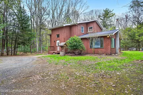 125 Ash Ln, Kunkletown, PA 18058