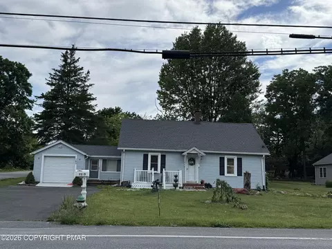 2165 N 5th St, Stroudsburg, PA 18360