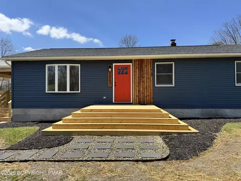 1067 S Broadview Dr, Jim Thorpe, PA 18229