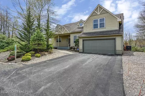 144 Conifer Ln, Pocono Pines, PA 18350