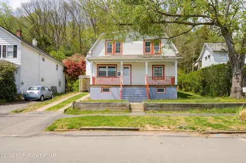 117 7th St, Olyphant, PA 18447