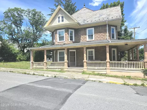 729 George St, Pen Argyl, PA 18072