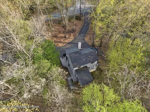View/Area - 126 Dunchurch Dr, Bushkill, PA 18324 photo 1 of 3