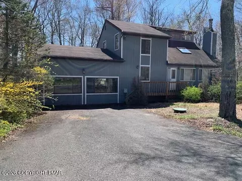 1543 Black Birch Way, Tobyhanna, PA 18466