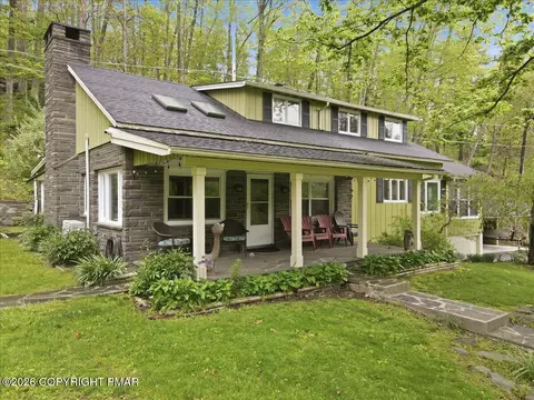 113 Joseph Ln, East Stroudsburg, PA 18301