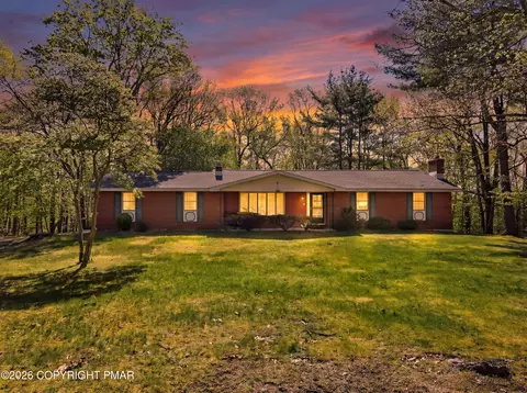 110 Powell Rd, Tannersville, PA 18372