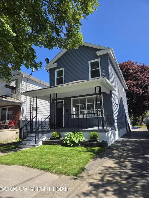 40 Vulcan St, Wilkes Barre, PA 18702