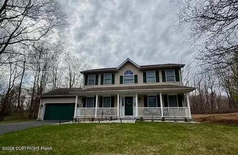 199 Ash Dr, Long Pond, PA 18334