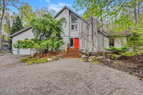 5106 Pioneer Trl, Pocono Pines, PA 18350