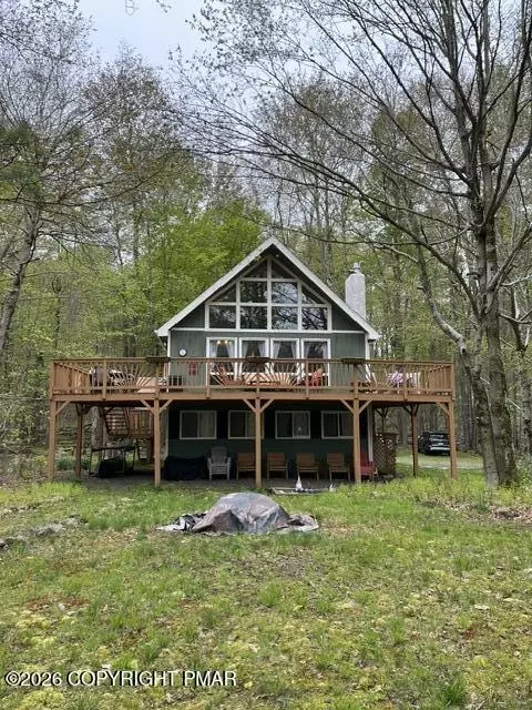 108 Norton Dr, Gouldsboro, PA 18424